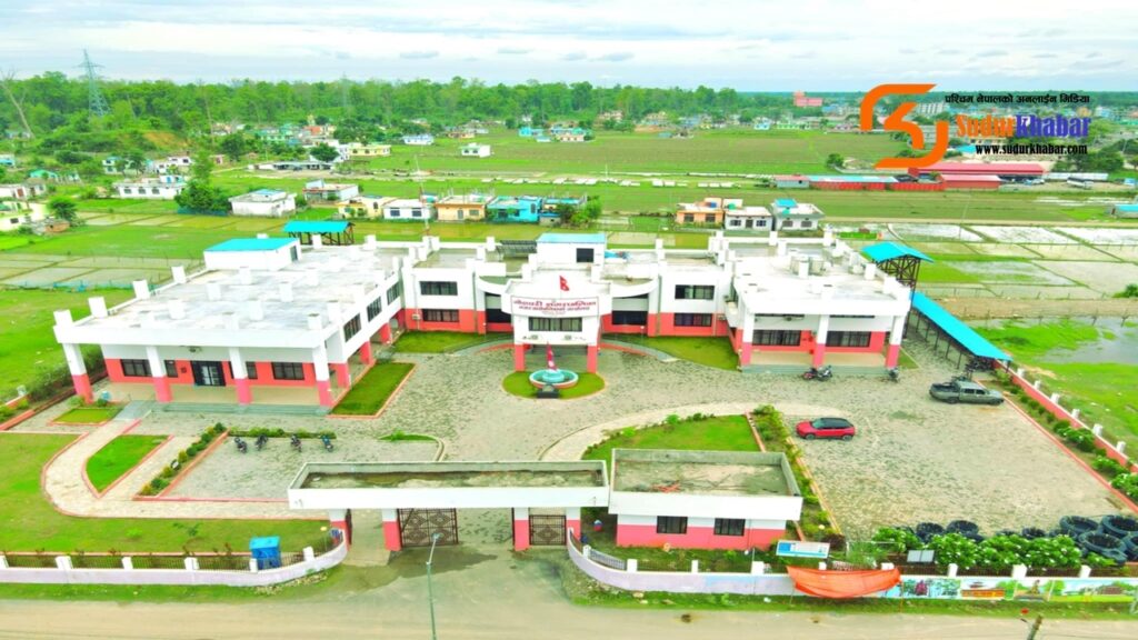 पशु चौपाया व्यवस्थापनका लागि पराल सहयोग गरी…