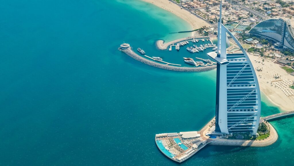 यूएईले वर्किङ भिसासहित सबै भिसा रोकेको खुलासा,…