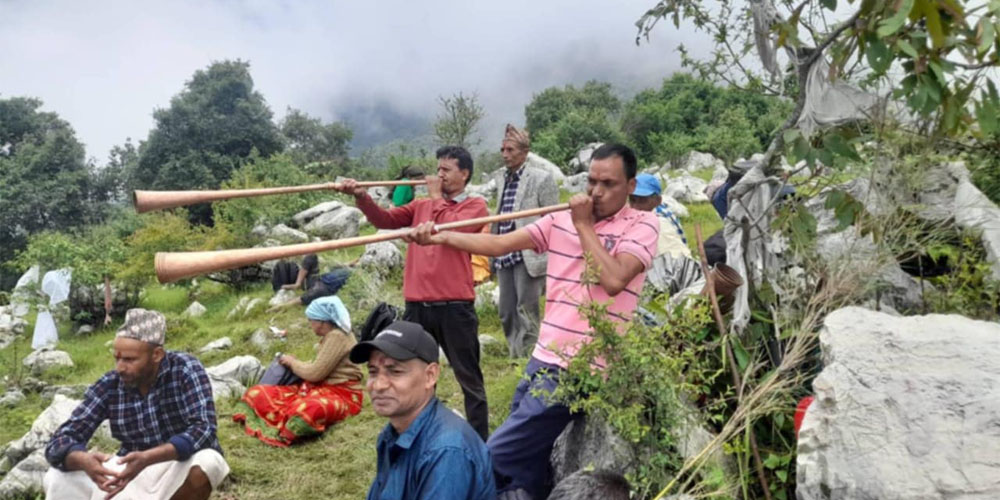 शैल्यशिखर पूजन जात्रा सुरु, भक्तजनहरूको घुइँचो