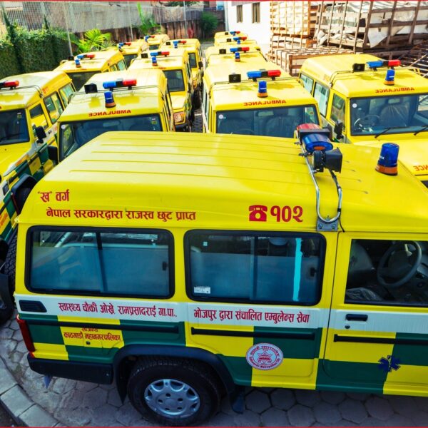 काठमाडौँ महानगरले वितरण गर्दैछ बैतडीको सिगास गाउँपालिका सहित ३५ पालिकालाई एम्बुलेन्स