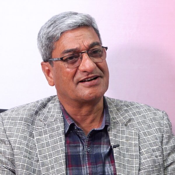 महाकालीको झोलुंगे पुल पुनर्निर्माण यथाशीघ्र अघि बढाउन नेता लेखकको आग्रह