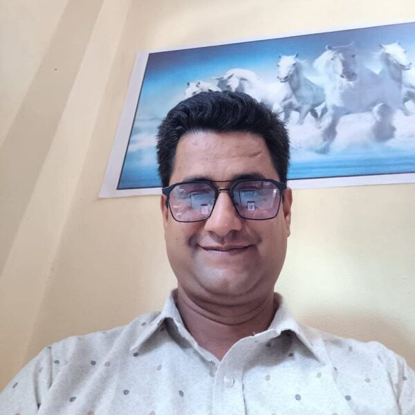 आफू राजा हुनुपर्छ ठान्ने