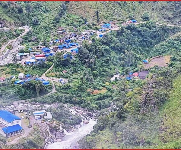 दार्चुलाको अपिहिमाल मकरीगाड: सडकले बदल्यो व्यापारिक स्वरूप