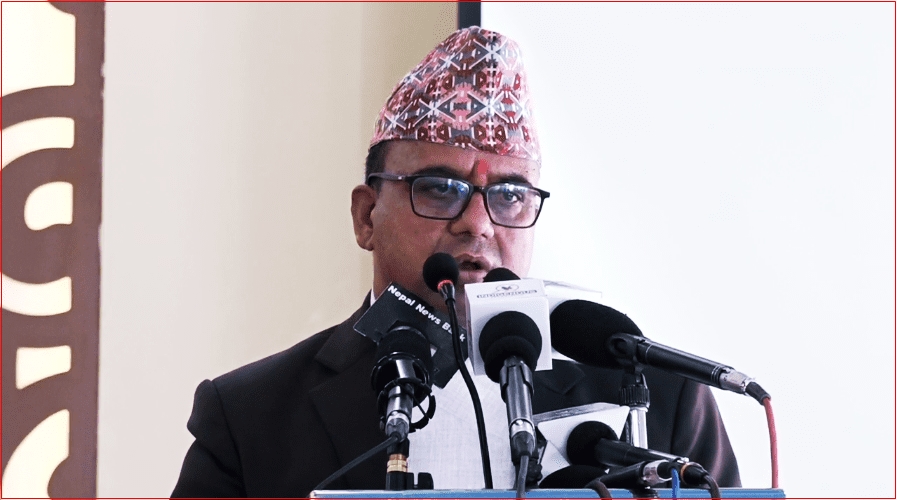 प्रतिनिधिसभाको निर्वाचनमा उम्मेदवार नबन्ने बाजुराका नेता बद्री पाण्डेको घोषणा