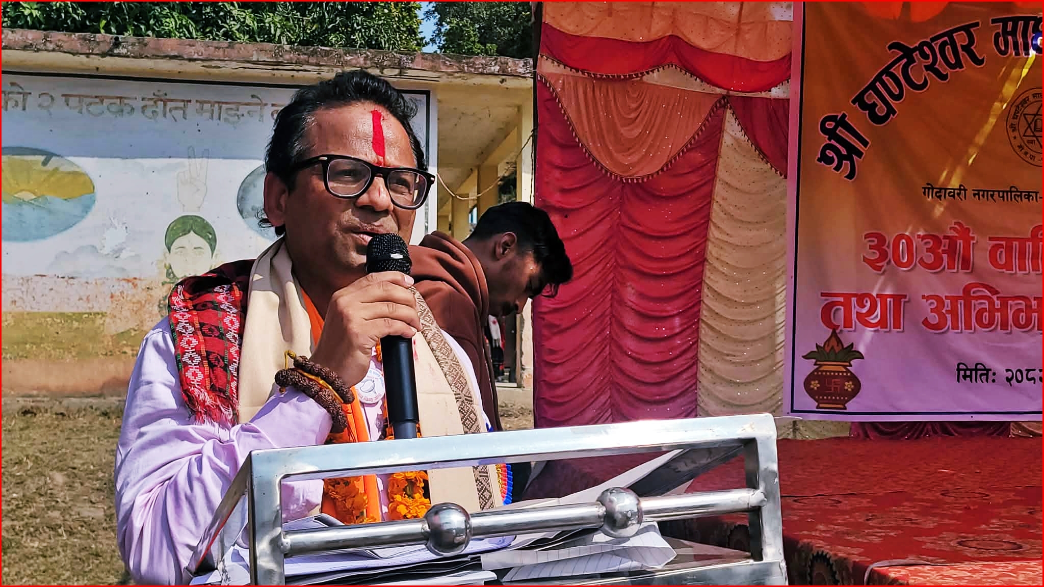 कैलाली–४ का स्वतन्त्र उम्मेदवार भट्टको प्रतिबद्धता: विद्यालयलाई दुई लाख सहयोग गर्ने