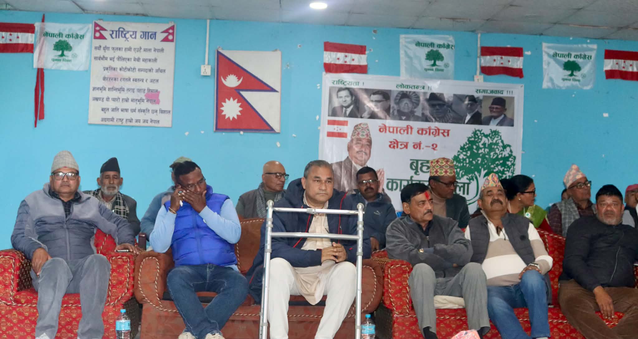 लोकतन्त्र जोगाउन कांग्रेसलाई बहुमत आवश्यक : मुख्यमन्त्री कमलबहादुर शाह