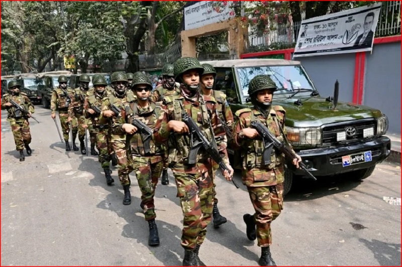 बङ्गलादेश निर्वाचनमा कडा सुरक्षा चुनौती: आधाभन्दा बढी मतदान केन्द्र जोखिममा