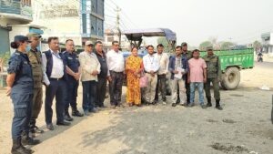 अत्तरिया बजारमा कडा अनुगमन, अखाद्य सामग्री जफत गरी नष्ट