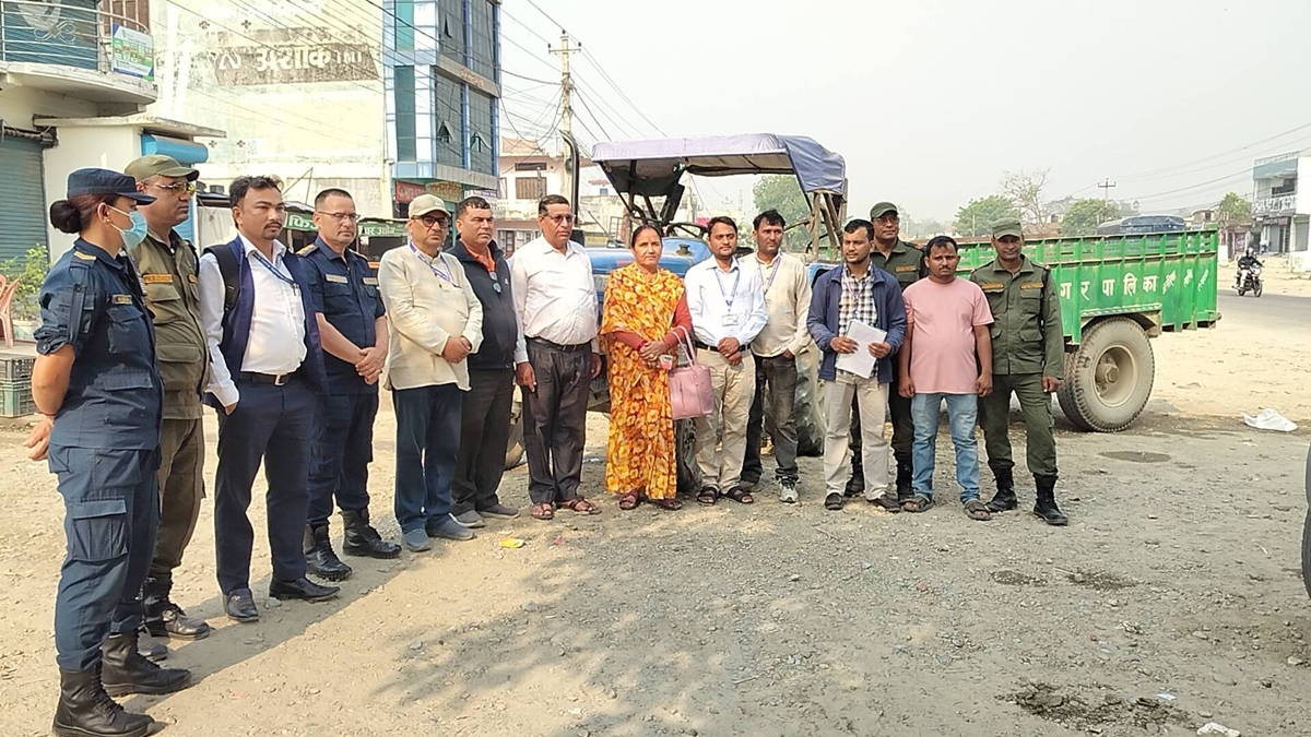 अत्तरिया बजारमा कडा अनुगमन, अखाद्य सामग्री जफत गरी नष्ट