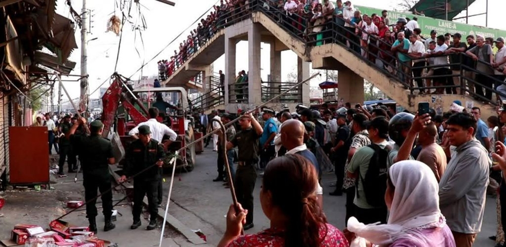 बुटवलमा फुटपाथ अतिक्रमण हटाउने अभियान विवादमा: व्यवसायीमाथि&hellip;