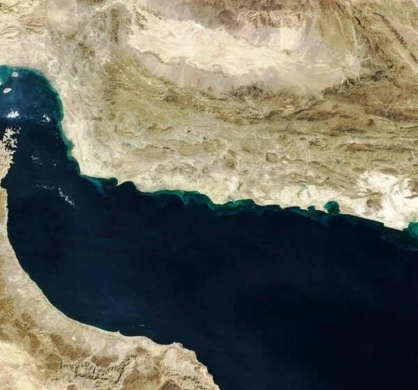 होर्मुज जलमार्गमा आवागमन सहज बनाउन फ्रान्स–बेलायतको संयुक्त पहल