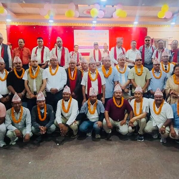 निर्माण व्यवसायी संघ कैलालीको सपथग्रहण तथा पदस्थापन सम्पन्न