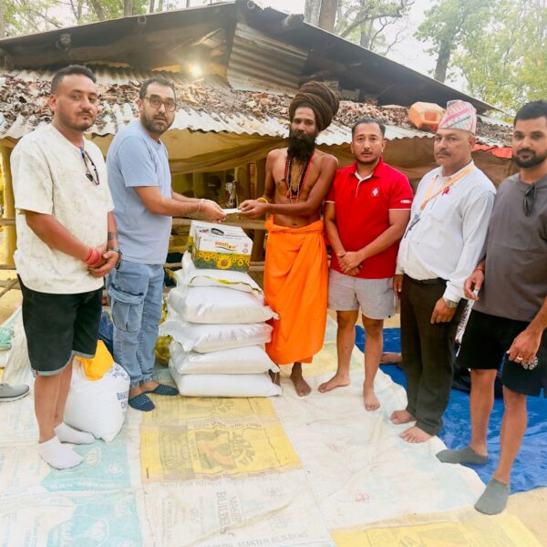 गंगादशहरा मेलामा निसर्ग हस्पिटलको निःशुल्क स्वास्थ्य सेवा, भण्डाराका लागि ५० हजार बराबरको सहयोग