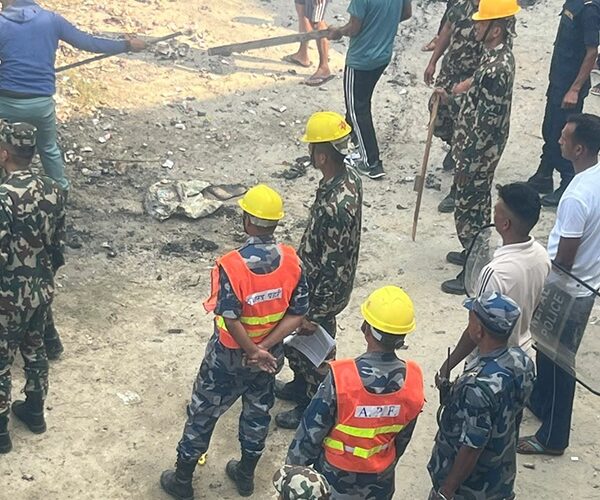 फोहोरको आगोबाट जिल्ला अस्पताल बैतडीको पुरानो&hellip;