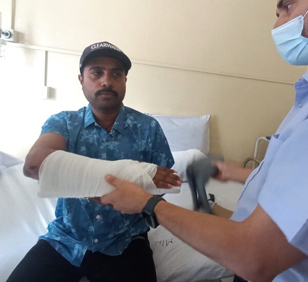 ‘सिन्दुरे जात्रा’ छायांकनमा दुर्घटना, अभिनेता विजय बरालको हात भाँचियो