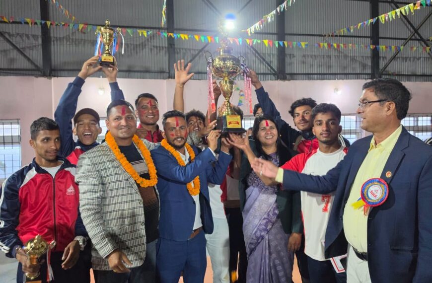 डडेल्धुरामा सम्पन्न १६औँ राष्ट्रपति रनिङ शिल्डमा कैलाली च्याम्पियन, कञ्चनपुर दोस्रो हुदा डडेल्धुरा तेस्रो
