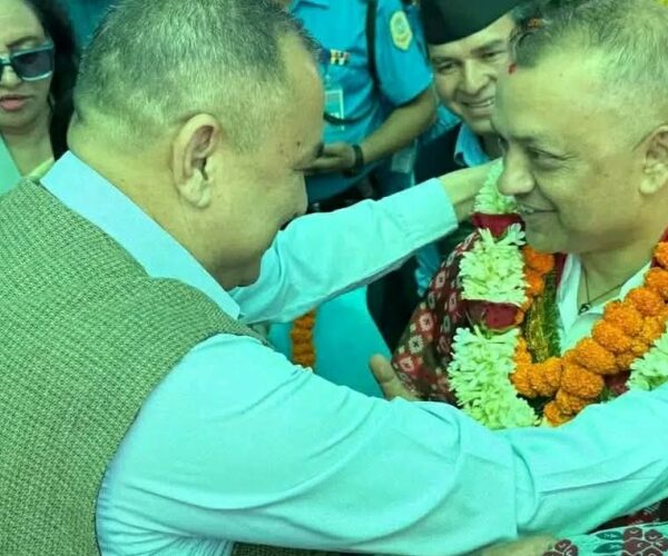 थापाको स्वागतमा मुख्यमन्त्री शाहको ‘युटर्न’ ? सुदूरपश्चिम कांग्रेसमा नयाँ सन्देश