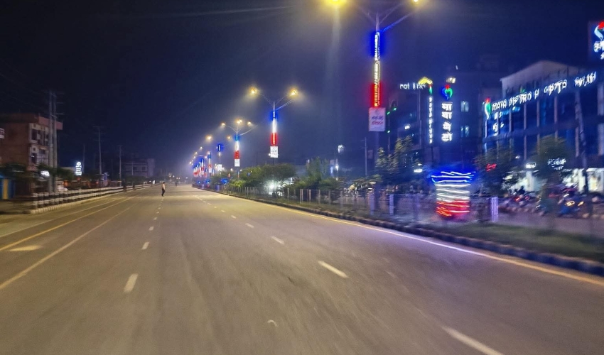 गर्मीले बढायो विद्युत चाप : धनगढीमा सडक बत्ती अब राति १० बजेसम्म मात्रै बालिने