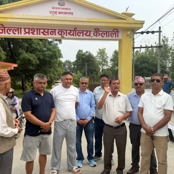 निर्माण सामग्रीको मूल्यवृद्धिविरुद्ध व्यवसायी आन्दोलित, सरकारलाई चेतावनी