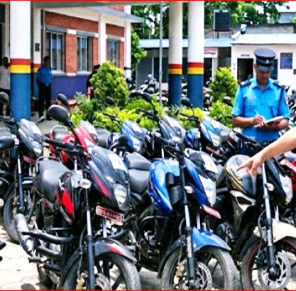 कैलालीमा १५ चोरी मोटरसाइकल बरामद, १७ लाखभन्दा बढी मूल्यका सवारी धनगढीमा ल्याइयो
