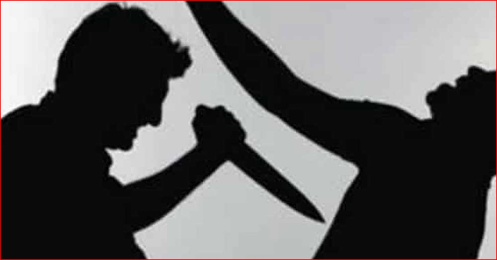 बाजुरामा सुतिरहेको अवस्थामा युवतीमाथि चक्कु प्रहार !