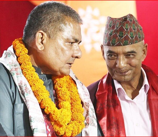 नयाँ राजनीतिक दल निर्माणतर्फ धवलशमशेर राणा–दुर्गा प्रसाईं समूह, २४ समिति गठन
