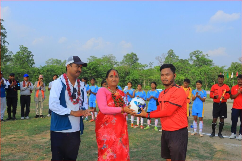 गोदावरीमा प्रथम मेयर कप महिला फुटबल सुरु,…