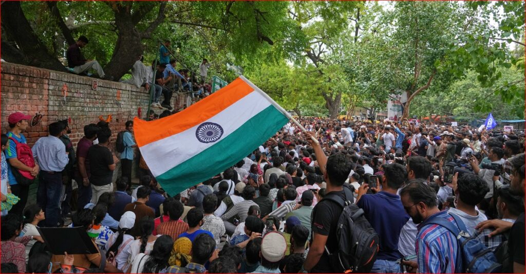 दिल्लीमा कक्रोच जनता पार्टी पहिलो शक्ति प्रदर्शन:…