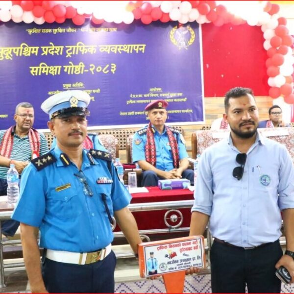 दुर्घटना न्यूनीकरणका लागि नवजीवन अस्पतालद्वारा ट्राफिक व्यवस्थापनमा सहयोग