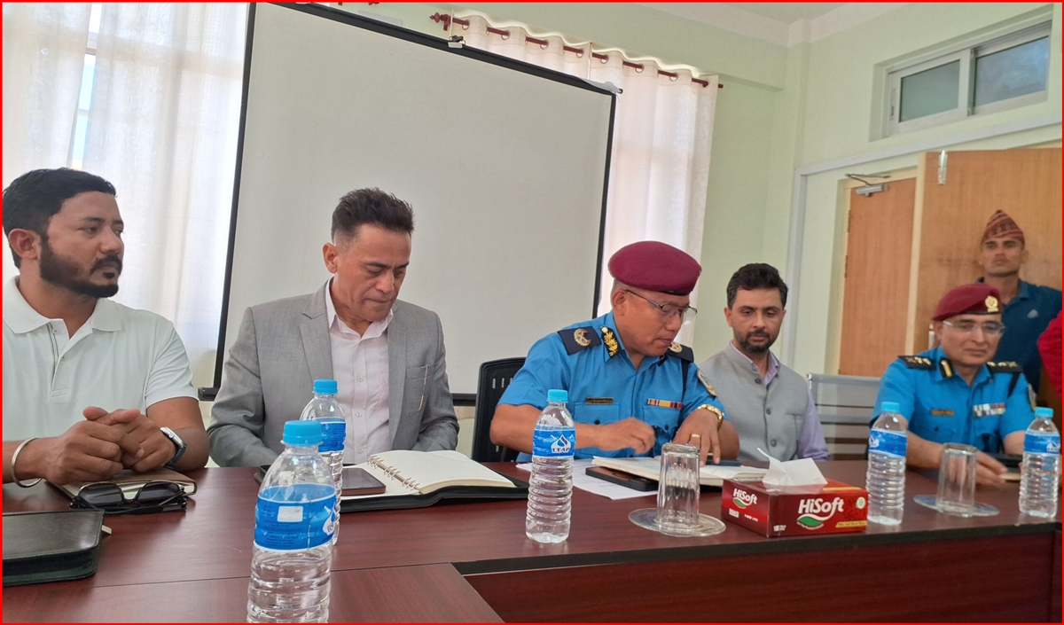 भारतबाट पक्राउ पर्‍यो नेटवर्किङ ठगी गिरोह, १३ जना पक्राउ, सुदूरपश्चिम प्रहरीको विशेष&hellip;