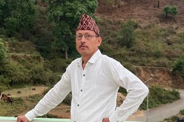 कबिताः- बबुरो