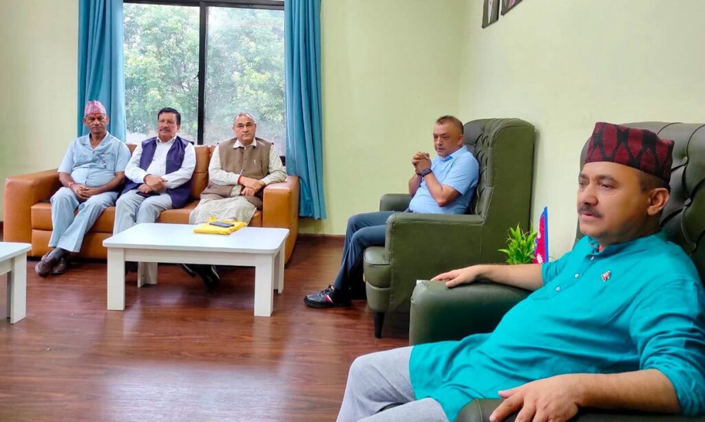 सुदूरपश्चिमको बजेट विवाद सहमतिबाट टुंग्याउन मुख्यमन्त्री शाहलाई…