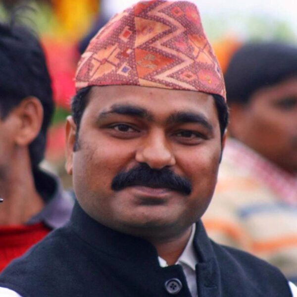 नेपाली कांग्रेसका सांसद अभिषेकप्रताप शाहविरुद्ध पक्राउ पुर्जी जारी