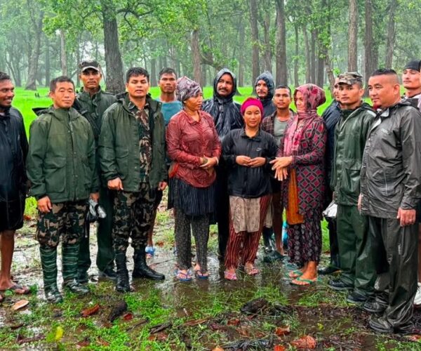 शुक्लाफाँटा निकुञ्जमा हराएका सबै महिला सकुशल फेला, संयुक्त सुरक्षा टोलीको सफल उद्धार