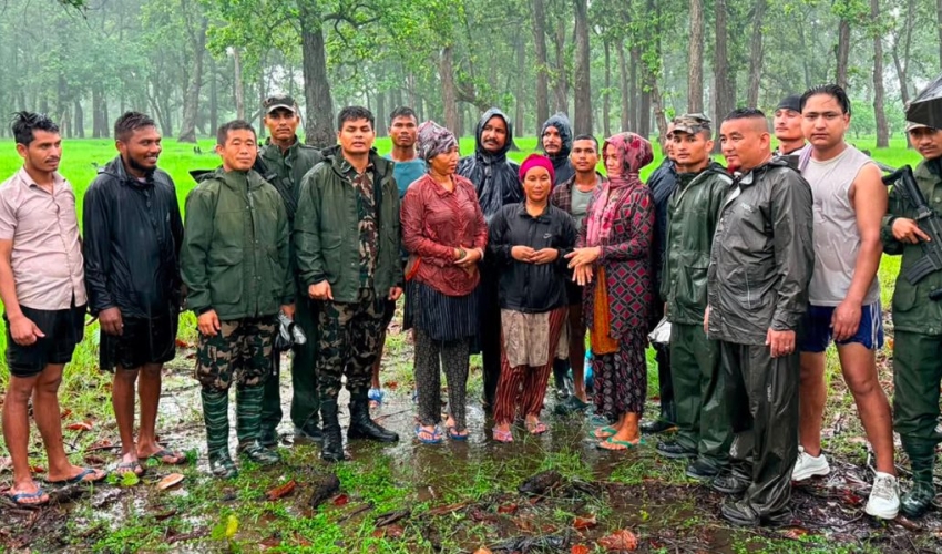 शुक्लाफाँटा निकुञ्जमा हराएका सबै महिला सकुशल फेला, संयुक्त सुरक्षा टोलीको सफल उद्धार