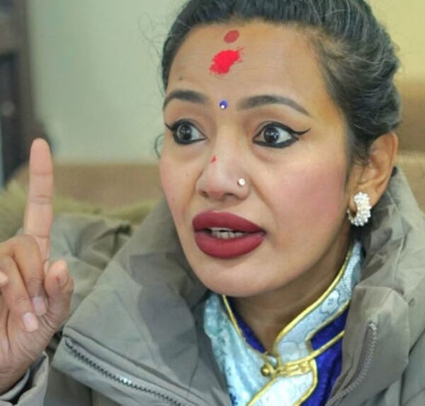 ‘जनताको मुद्दामा सरकारसँग जवाफ माग्नु मेरो दायित्व हो’ : सांसद आशिका तामाङ