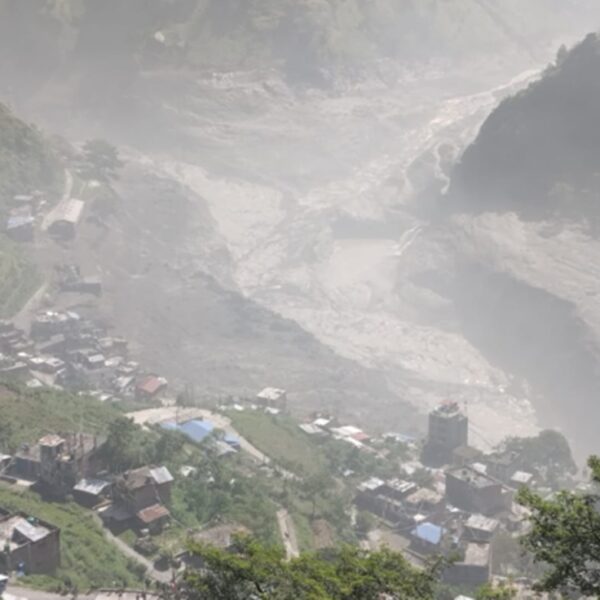भोटेकोशी बाढीपछि ६२२ पर्यटक अझै सम्पर्कविहीन, खोजी तथा उद्धार तीव्र