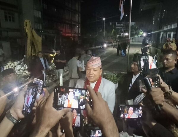 बागमतीमा एमाले नेतृत्वको सरकार जोगियो, मुख्यमन्त्री थापाले पाए विश्वासको मत