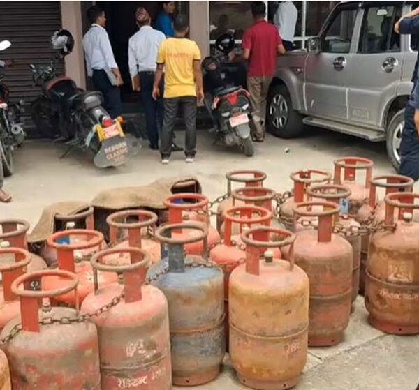 धनगढीमा ग्यासको हाहाकार होइन, दुई कम्पनीले आपूर्ति नगर्दा आंशिक अभाव