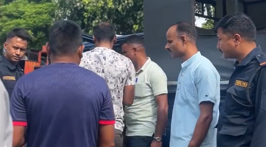 कञ्चनपुरमा अनुमतिबिनै नेपाल प्रवेश गरेका दुई भारतीय&hellip;