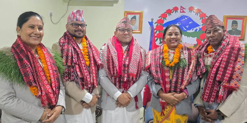 नवनियुक्त तीन मन्त्री र दुई राज्यमन्त्रीको शपथसँगै…
