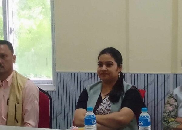 ६ सय दिनभित्र भूमिहीनलाई लालपुर्जा दिने सरकारको लक्ष्य : मन्त्री रावल