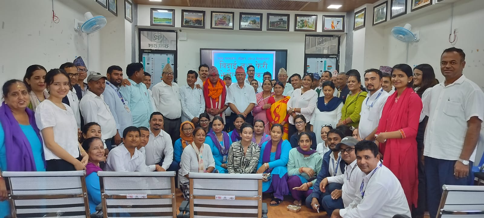 फूलमाला र मायाको चिनोसहित बिदाइ भए गोदावरीका प्रमुख प्रशासकीय अधिकृत बिनाडी