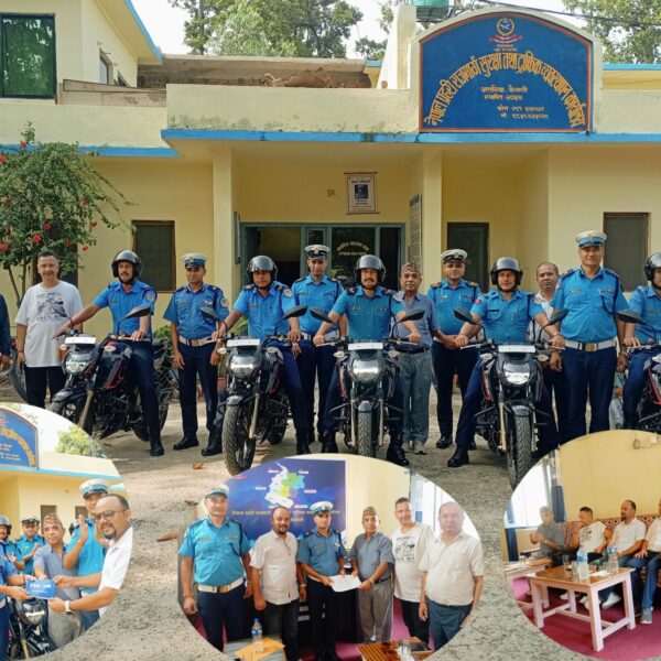 अत्तरियामा ट्राफिक व्यवस्थापनका लागि ५ ओटा मोटरसाइकल हस्तान्तरण