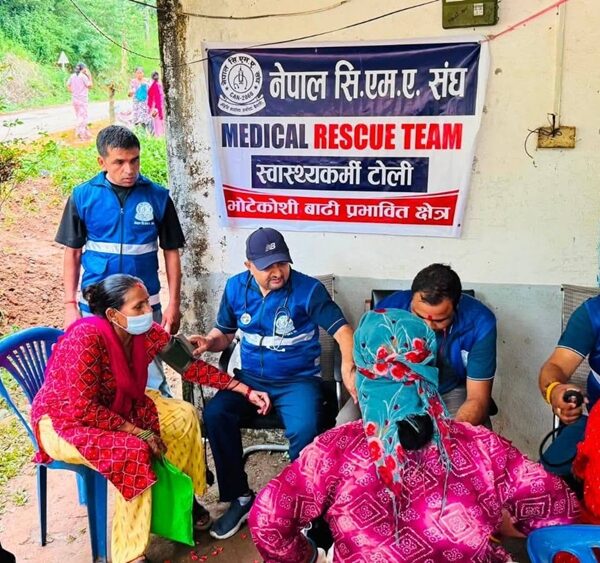 नेपाल सीएमए संघ र सेवा इन्टरनेशनल नेपालद्धारा बाढी प्रभावित क्षेत्रमा निःशुल्क स्वास्थ्य शिविर सुरु