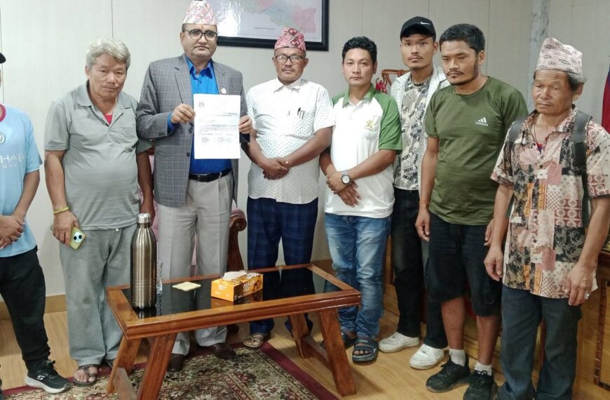 भोटेकोशी बाढीपछि डडेल्धुराका १७ जना अझै सम्पर्कविहीन, परिवारमा बढ्दो चिन्ता