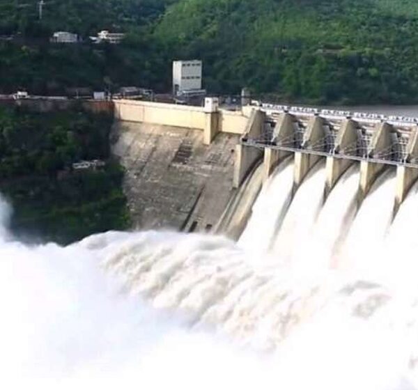 महाकालीमा पानीको सतह बढेपछि धौलीगंगा बाँध…