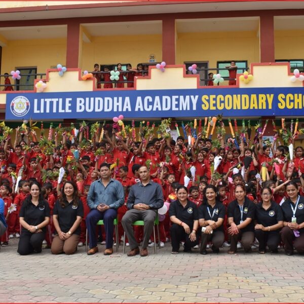 लिटिल बुद्ध एकेडेमीद्वारा भोटेकोशी बाढीपीडितका लागि ८ लाख २५ हजार सहयोग