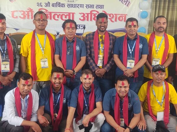 नेपाल फोटोग्राफर एसोसिएसन कैलालीको आठौँ जिल्ला अधिवेशन सम्पन्न, अध्यक्षमा दिवाकरसिंह ठेकेरे चयन