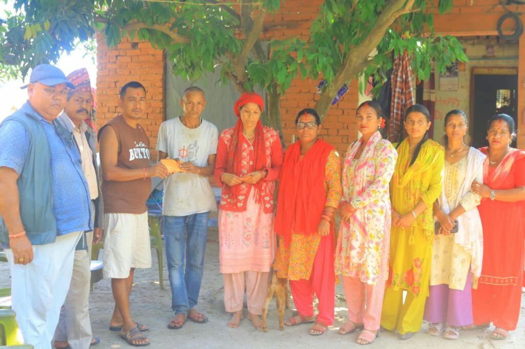 कृष्णपुरका ‘भोटेकोशी बाढीपीडित’ परिवारलाई हरियाली र ग्वासी…
